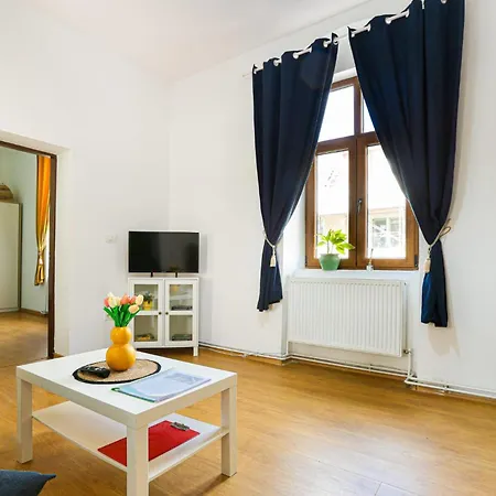 Old Town Relaxing&cozy شقة *