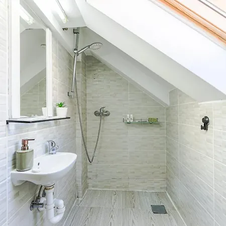 Old Town Relaxing&cozy تيميشورا